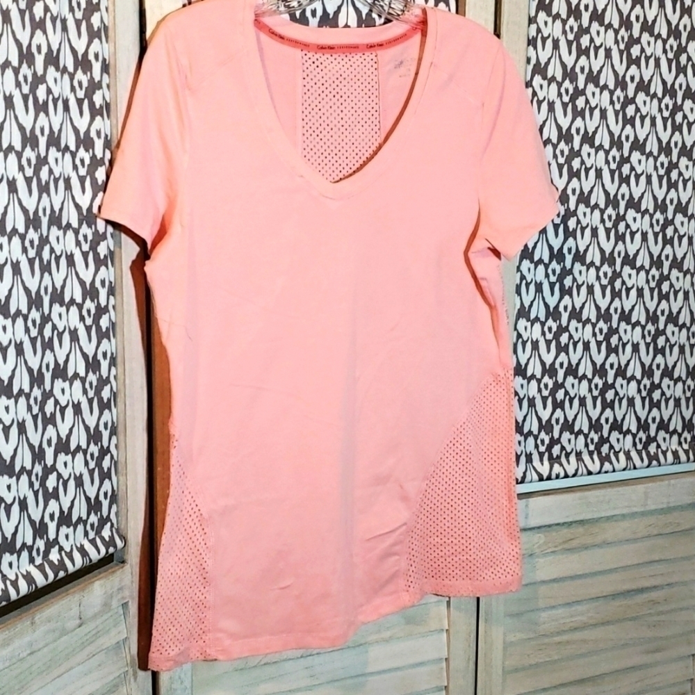 NWOT Calvin Klein Athleisure/Workout Top Sz M Peach